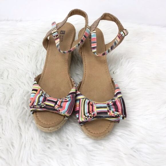 2/$30 White Mountain 9 M Womens Colorful Striped Bow Espadrille Wedges Sandals - Picture 7 of 9